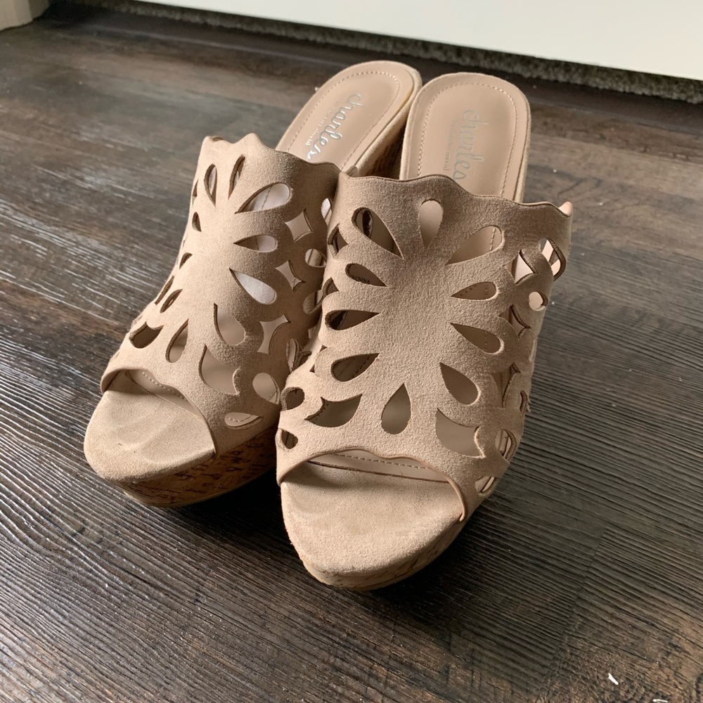 Adorable Wedges